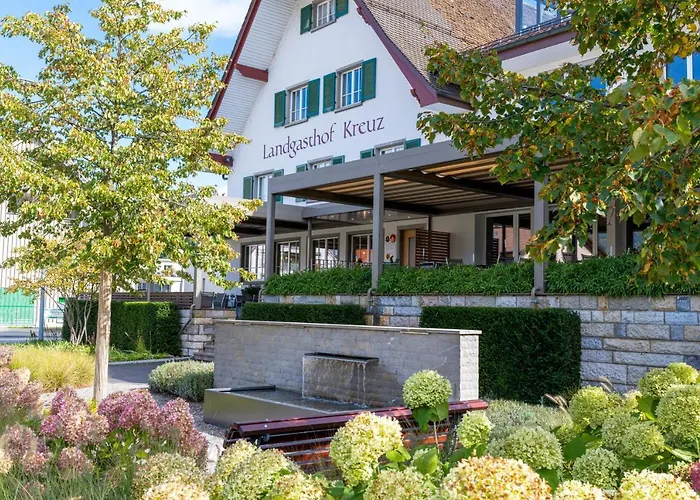 Landgasthof Kreuz - Der Zwischenstopp Mit Herz Auf Dem Weg In Den Suede