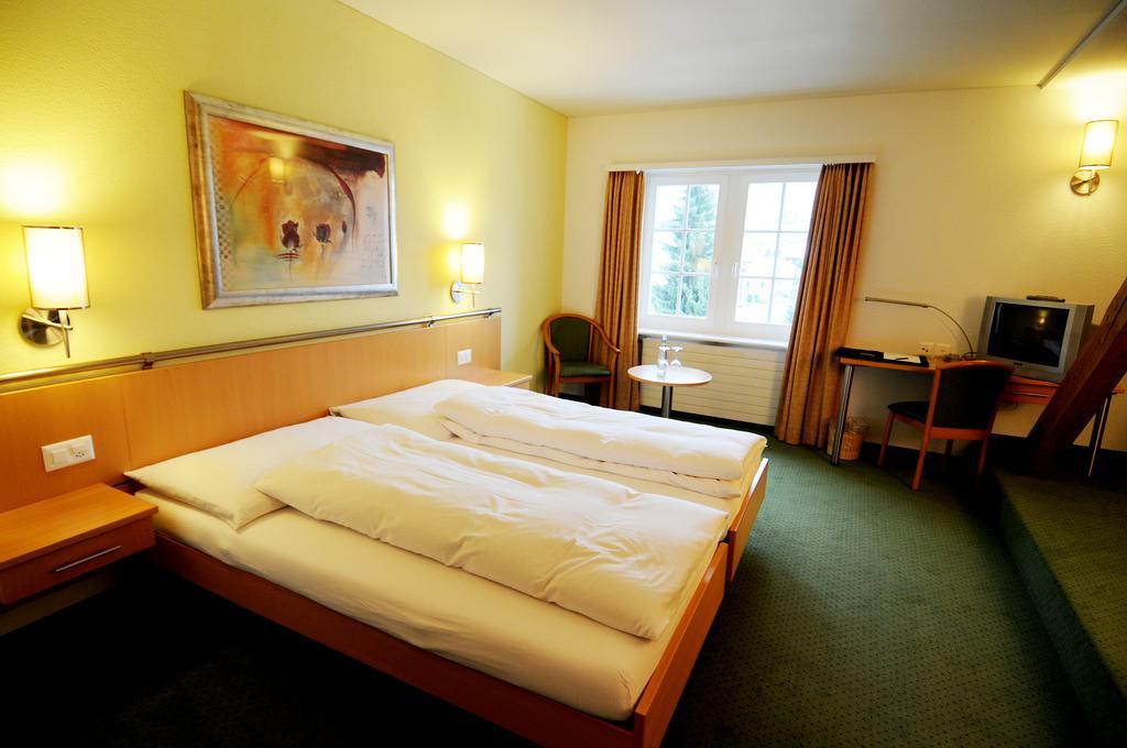 Landgasthof Kreuz - Businesshotel Mit Wohlfuehlgarantie 3*