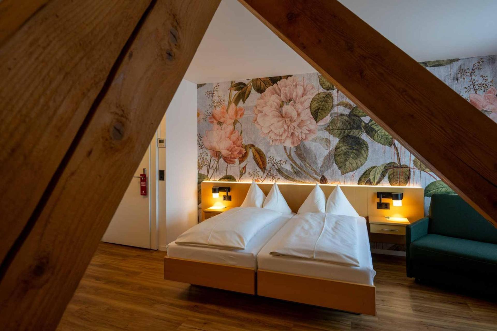 Landgasthof Kreuz Hotel