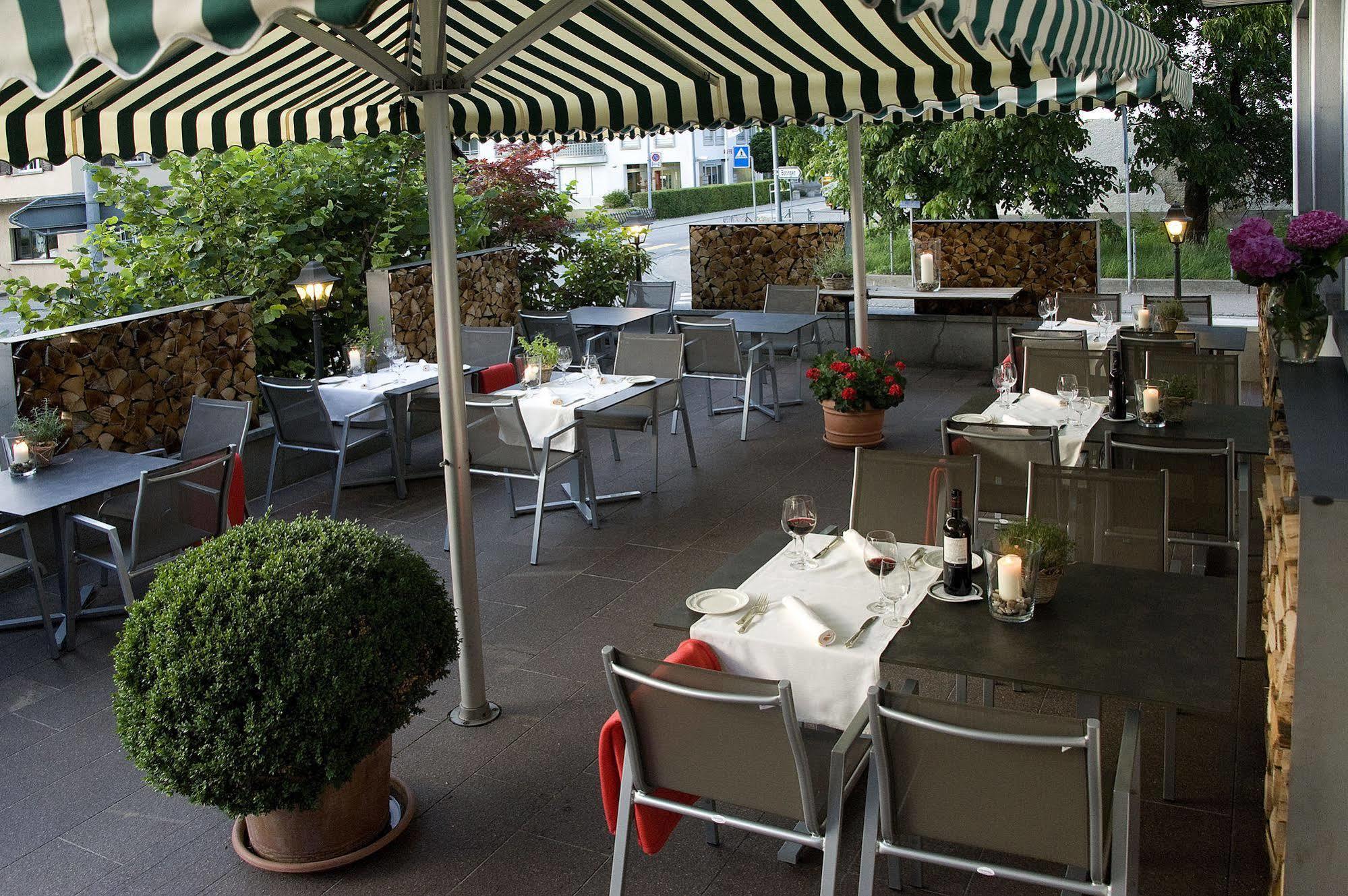 Landgasthof Kreuz Hotel