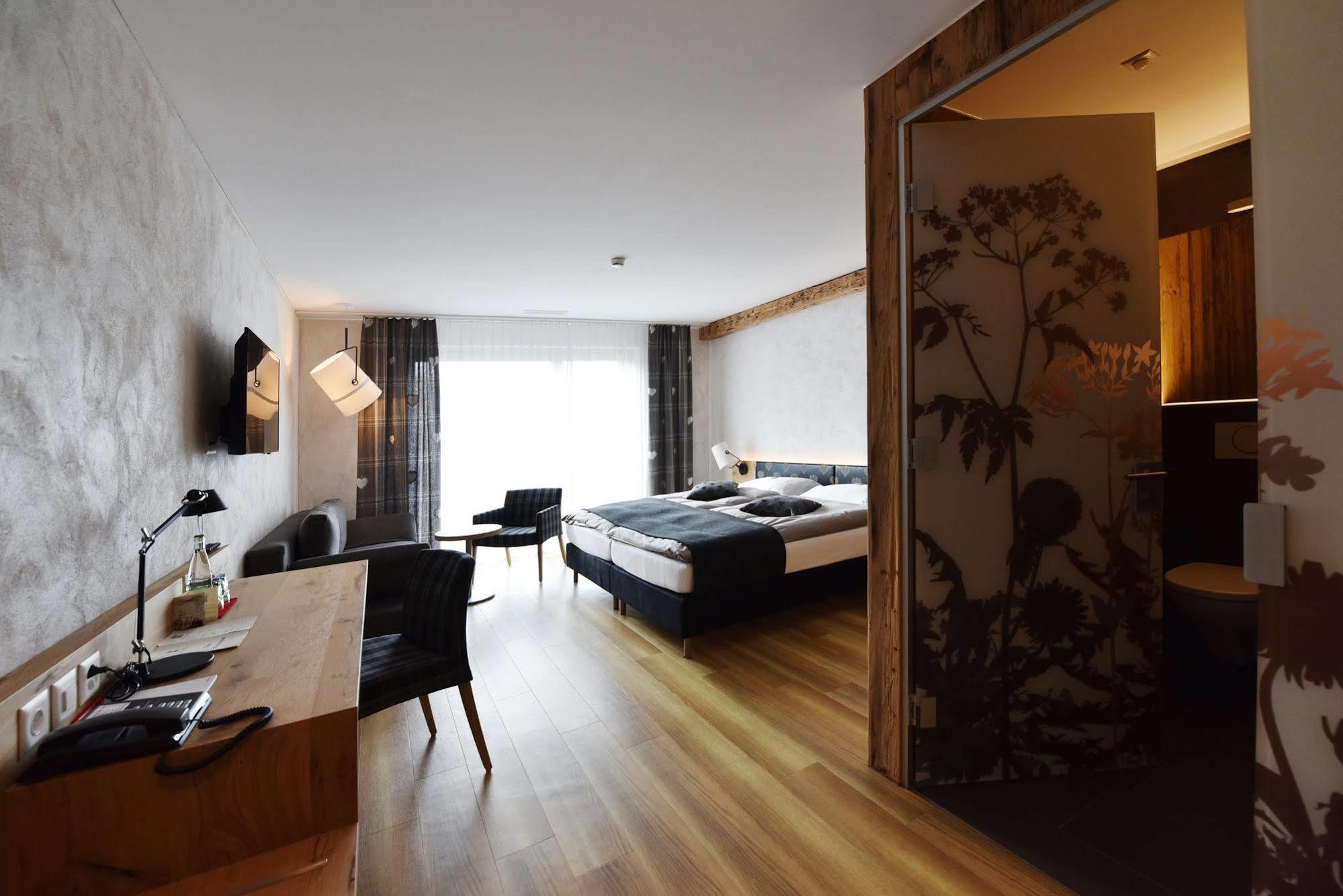 Landgasthof Kreuz Hotel 3*